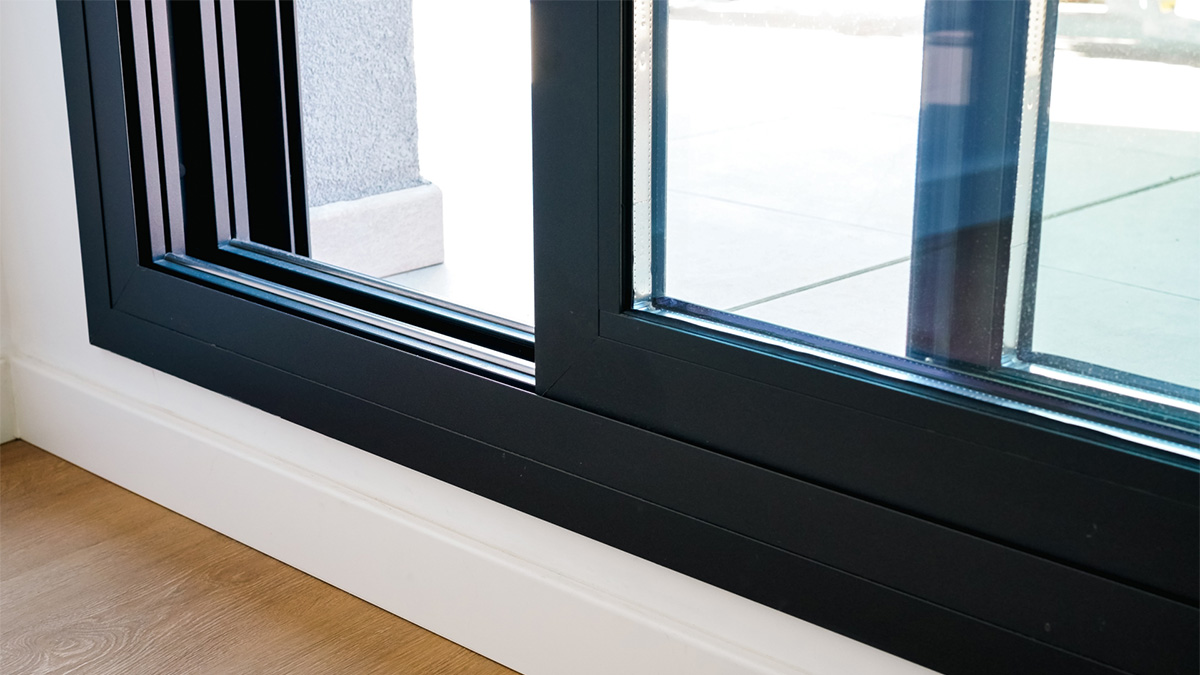 トリプルガラス