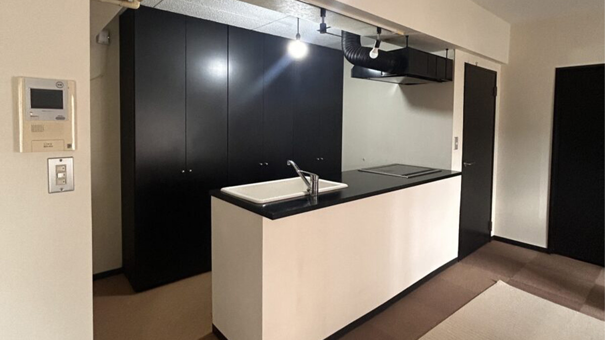 背面収納があるキッチン